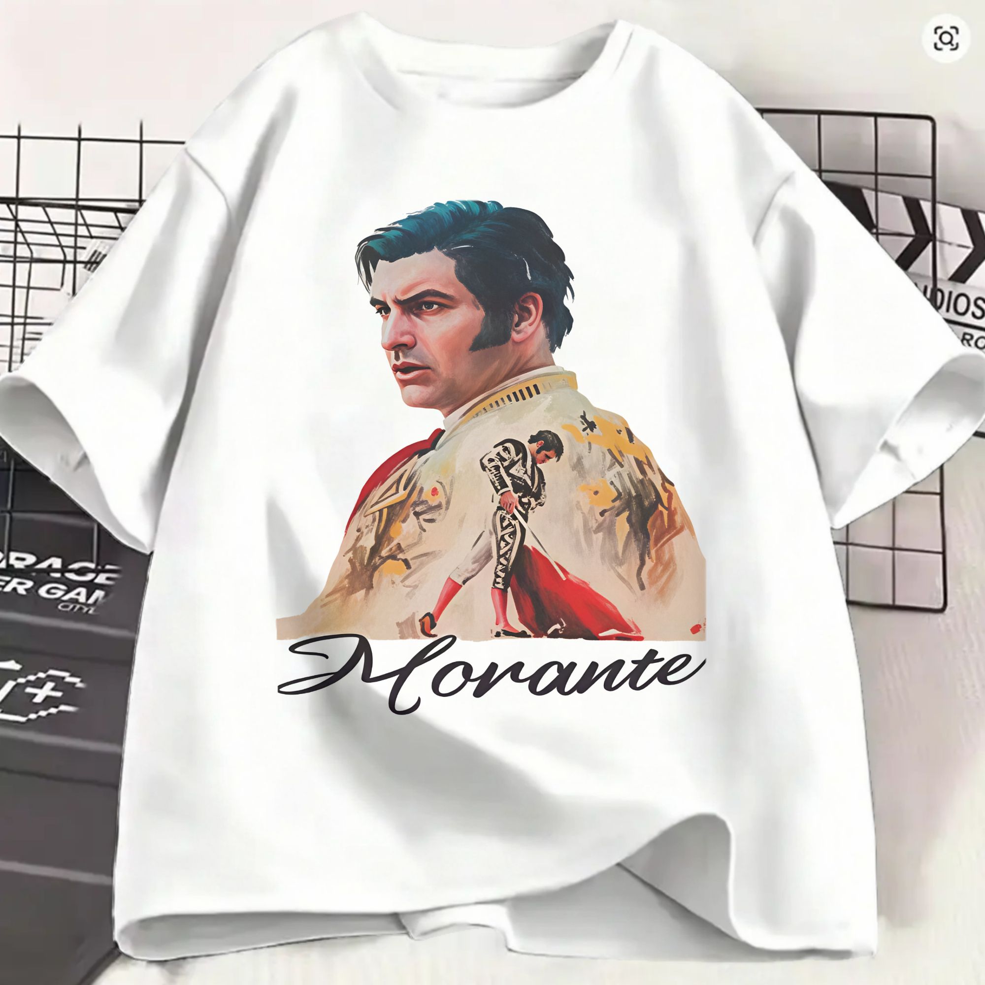 Vintage Fashion La - Morante De La Puebla Men's T