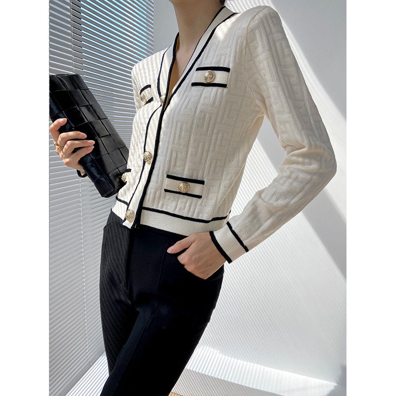Spring Autumn New V-neck Long  - Vintage Fashion Postcards recension och pris