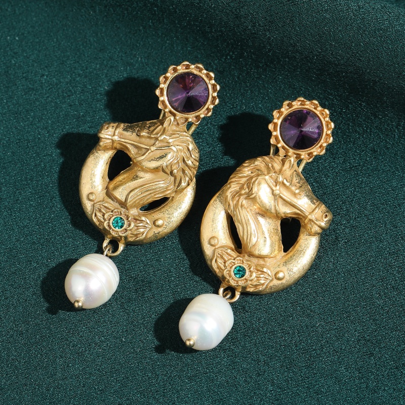 Vintage Purple Crystal Horse H - Vintage Fashion Jewelry Brands recension och pris