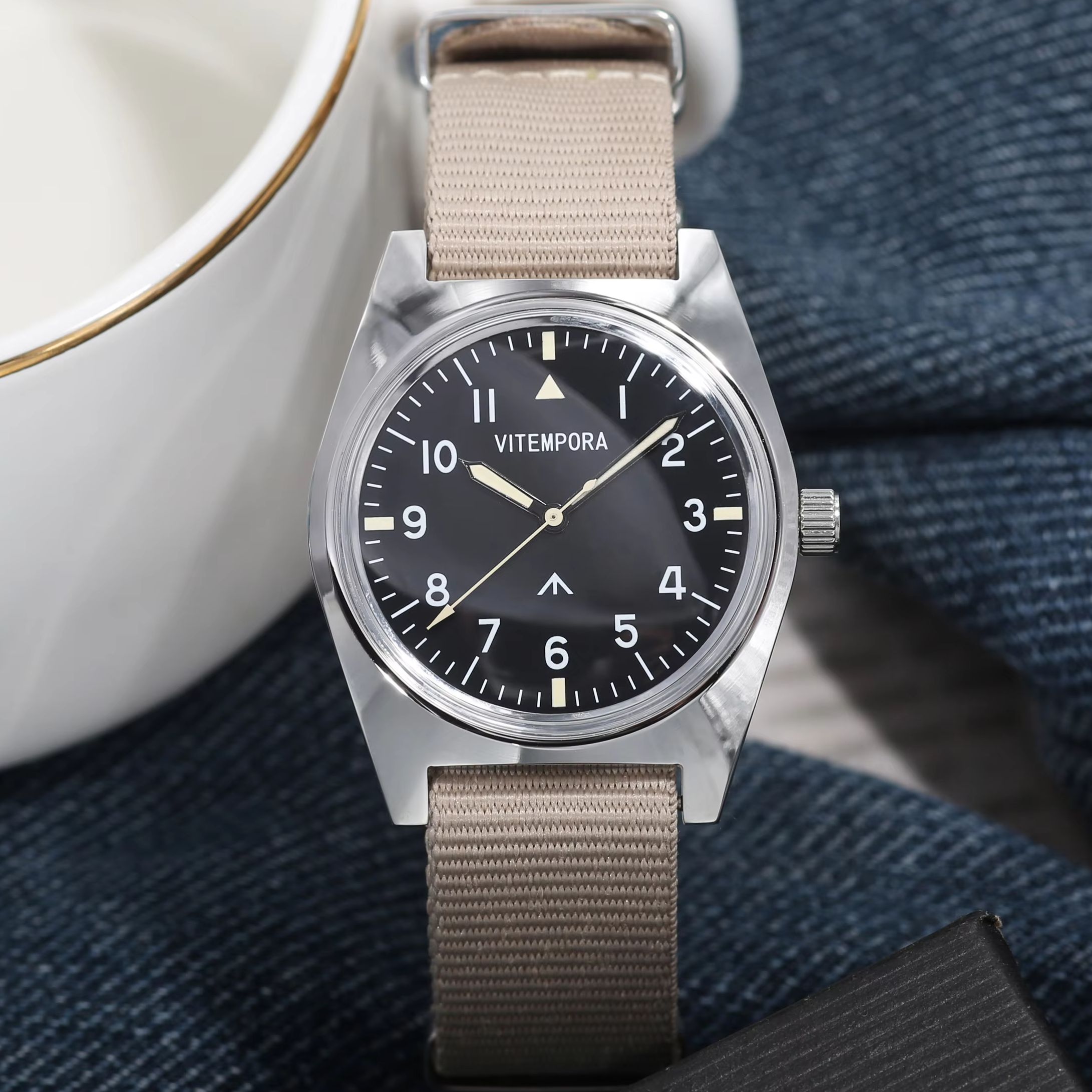 VITEMPORA 36mm Small Dial Pilo - Vintage Fashion Boutique recension och pris