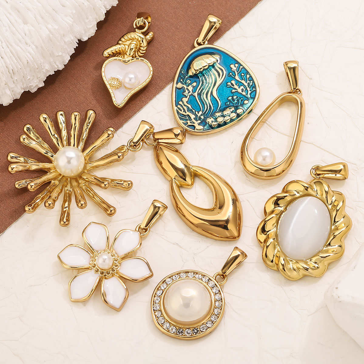 1Pcs 18K Gold Plated Stainless - Vintage Fashion Words recension och pris