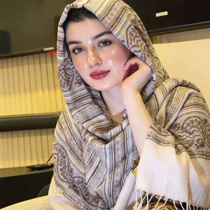 Vintage Paisley Print Hijab Fa - Vintage Women Fashion recension och pris