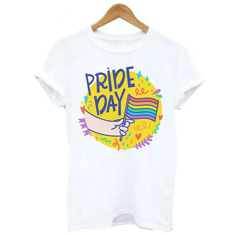 LGBT Aesthetic Women's T-shirt - Vintage Fashion Vogue recension och pris