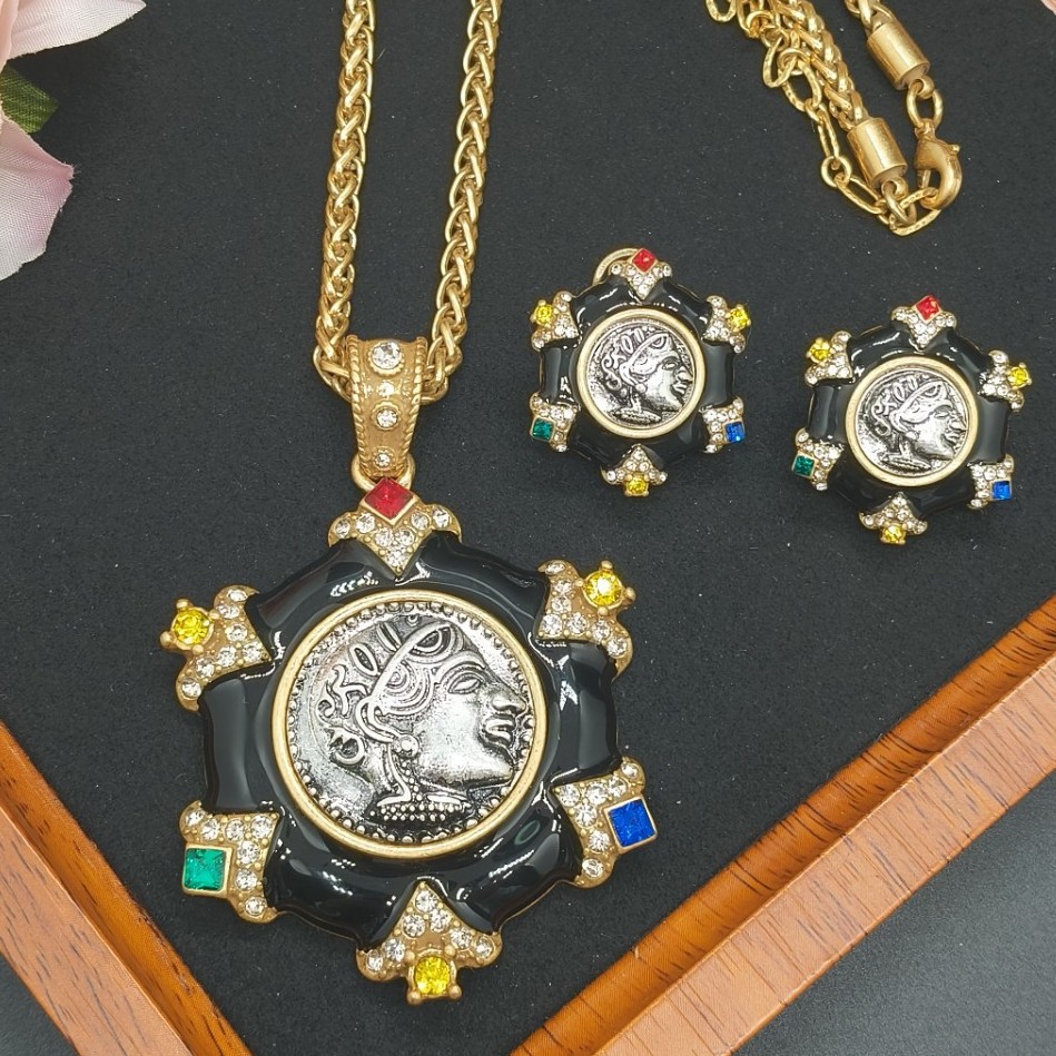 Set black  Bee pendant necklac - Vintage Fashion Rings For Women recension och pris
