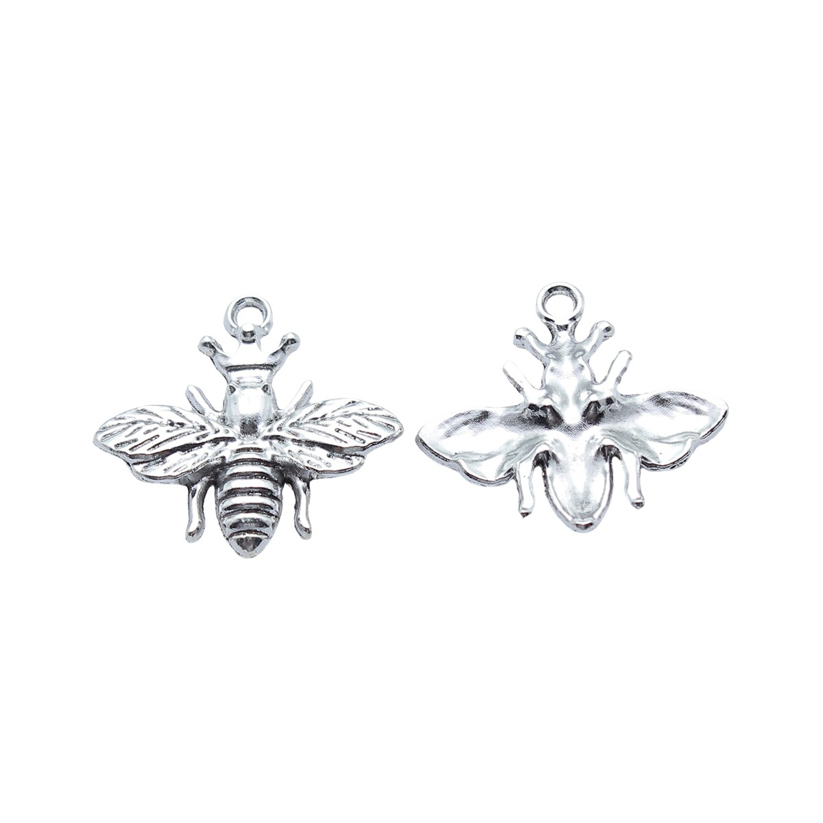 Queen Bee Charm Insect Pendant - Vintage Fashion Words recension och pris
