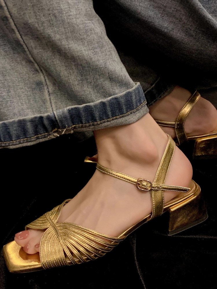 Elegant Women High Heels Hollo - Vintage Fashion Rome recension och pris