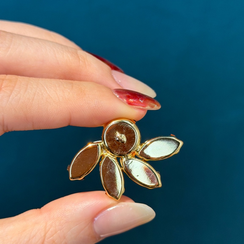 Vintage Blue Crystal Half Flow - Vintage Fashion Jewelry Brands recension och pris